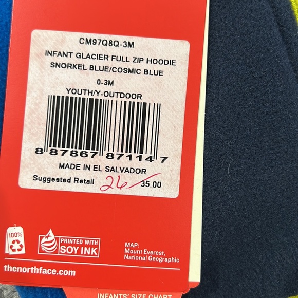 The North Face Zip Jacket with Hood NWT - Picture 4 of 4
